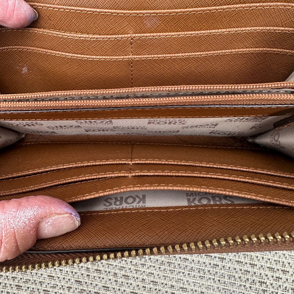 Michael Kors Nylon Colgate ZA Continental Wallet Navy - Picture 5 of 11